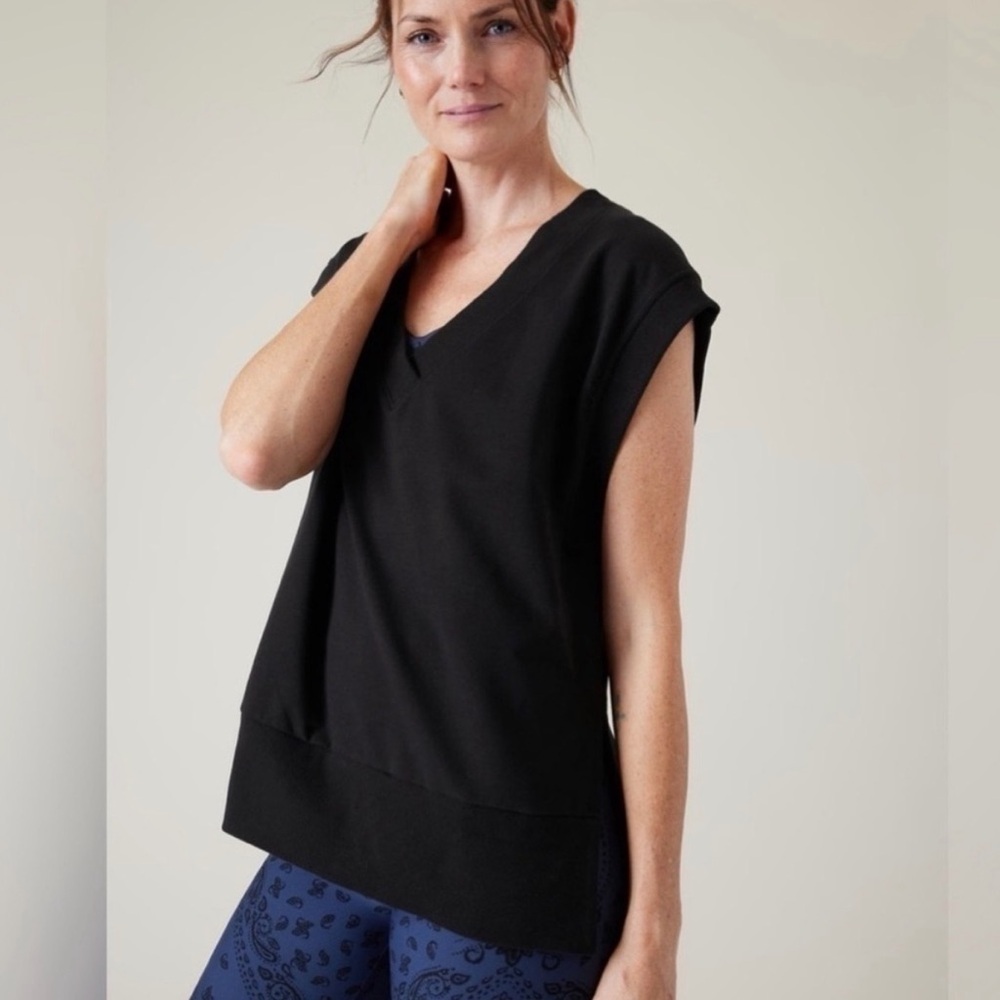 Athleta Retroterry V-Neck Sweatshirt Tee